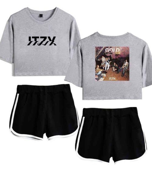 Itzy Gold Tracksuit #4