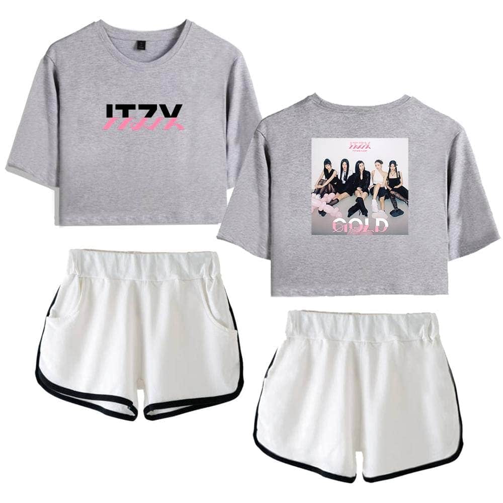 Itzy Gold Tracksuit #3 - Image 7