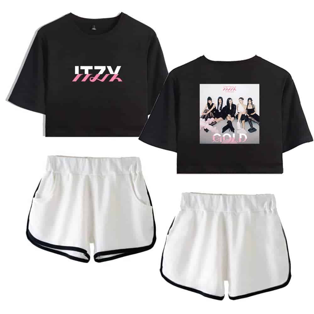 Itzy Gold Tracksuit #3 - Image 3